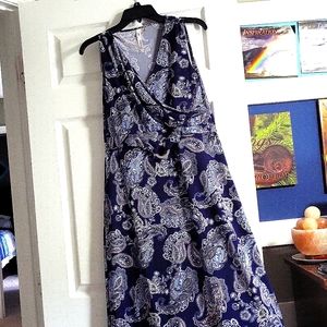 Woman's Casual Summer Sleeveless Long Dress